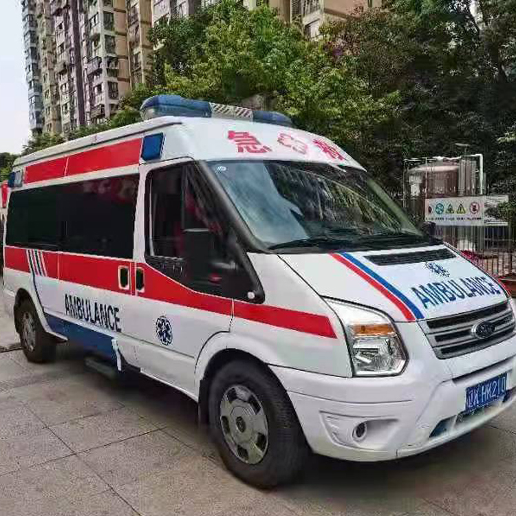 昌都长途救护车护送病人返乡